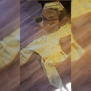 вeaυтιғυl yellow вroadcloтн вloυѕe